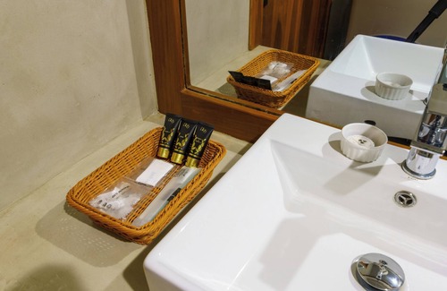 Rumassala Hotel | Villa Rumassala Luxury Chalets