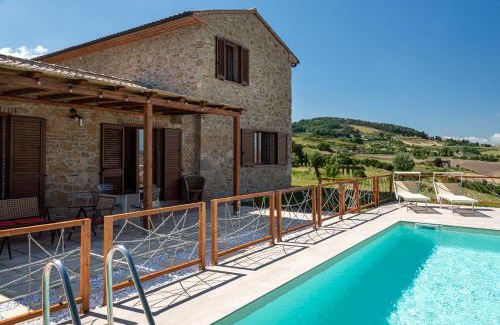 Montecatini Val di Cecina Villa | Villa San Giuseppe Scirocco