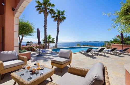 Sainte-Maxime Villa | Villa Sainte Maxime by Villa Plus