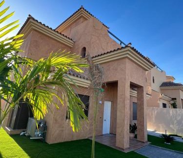 San Miguel de Abona Villa | Villa Saona Golf