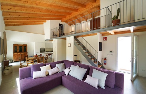 Zignago Villa | Villa Sasseta - Eight Bedroom Villa, Sleeps 16
