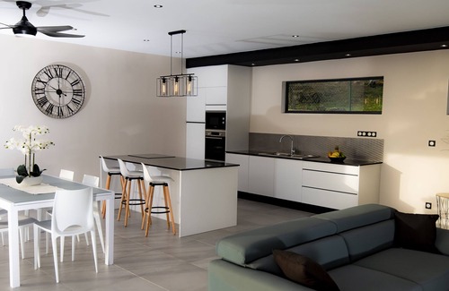 Bouillante Villa | Villa sea view and reserve cousteau with mirror pool 5*