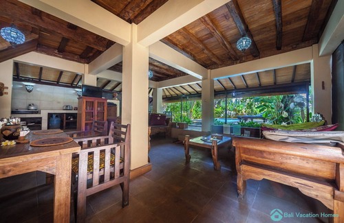 Lovina Villa | Villa Seahorse, Bali - Lovina Beach Poolvilla, 2BR Joglo!