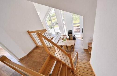 Trent House | Villa Seeadler