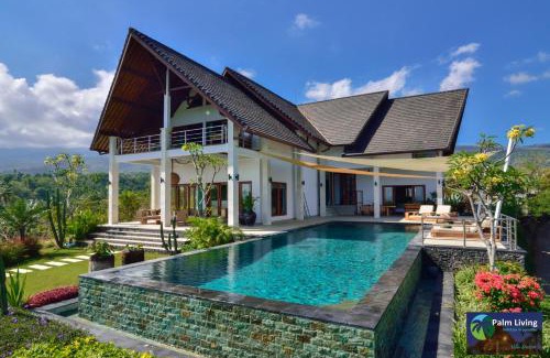 Kalibukbuk Villa | Villa Sentosa