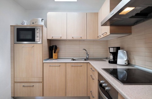 Playa Blanca Villa | Villa Serendipity with Mountain View, Private Heated Pool & Wi-Fi