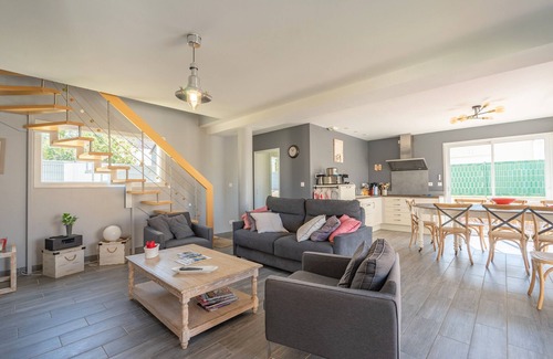 Vaux-sur-Mer House | Villa Sigiriya with Sea View and Heated Pool - 400m from the Beach and Shops