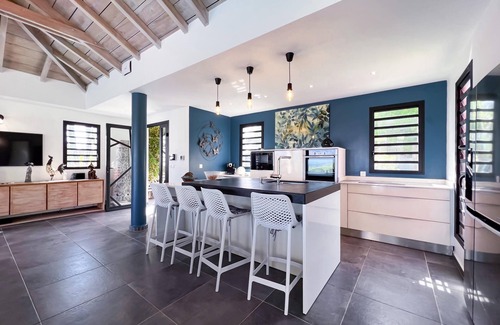 Baie-Mahault Villa | Villa Solumi