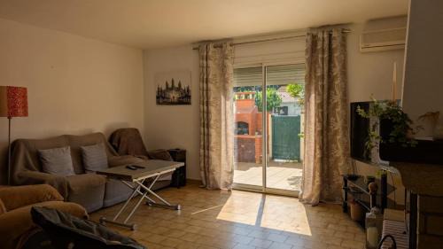 Bompas Villa | villa spacieuse avec terrasses et équipements prémium