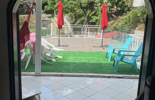 Le Gosier Villa | Villa Spacieuse Idéal Pour les Familles et Couples à 15 Minutes de la Plage