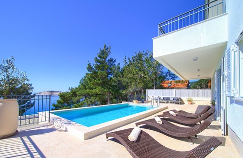 Martinscica Villa | Villa St. Martin Reef on Cres – Crovillas GmbH