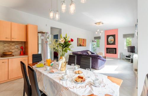 Kylini Villa | Villa Stymfalia - Luxury Mansion with Private Pool