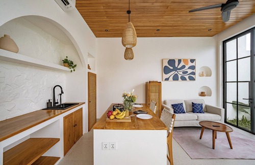 Uluwatu Villa | Villa Sunny Day Suites Uluwatu