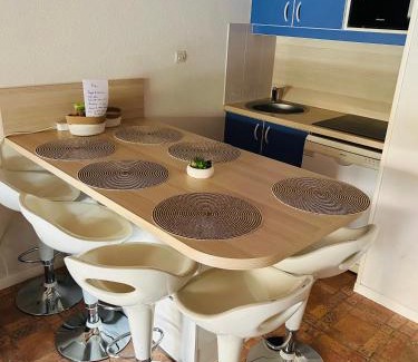 Saint-Cyprien Plage House | Villa T2 à 100m de la plage, piscine, tennis