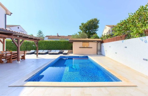 Vantacici Villa | Villa Tereza with heated pool