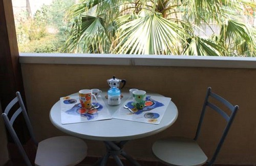 Catona Villa | Villa Terry, Apartment "Sunflower"