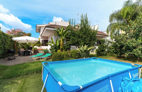 Alezio Villa | Villa "The Rosa's Luxury House" with Garden and Wi-Fi