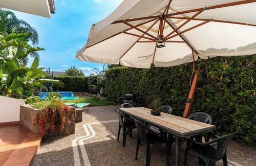 Alezio Villa | Villa "The Rosa's Luxury House" with Garden and Wi-Fi