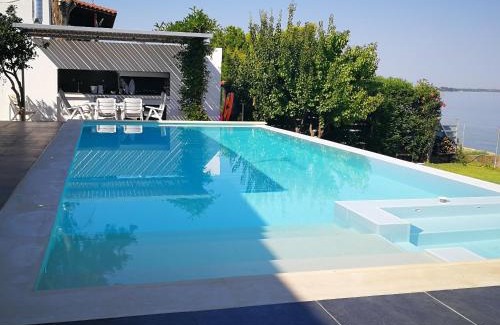 Kaminia Villa | Villa Titi