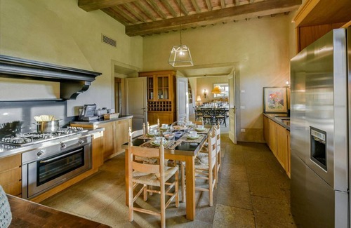 Gavorrano Villa | Villa Tolomei - Nine Bedroom Villa, Sleeps 18