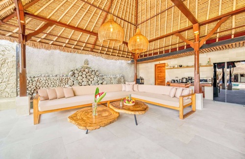Petitenget Villa | Villa Toscana - Huge 7BDR with 3 Pools