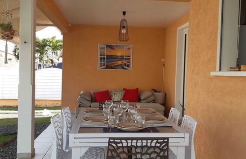 Petit-Canal House | Villa Très Récente, à Proximité des Commerces et des Plages du Nord Grande-terre