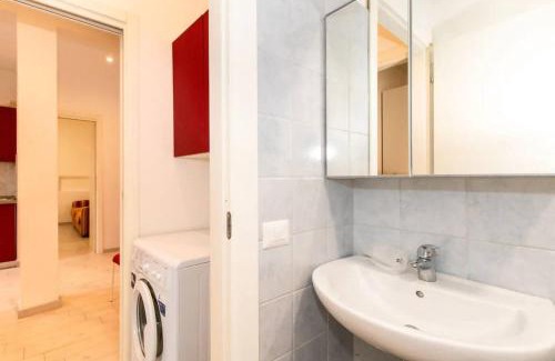 Chiavari Apartment | Villa tranquilla immersa nel verde a 2 Km dal mare