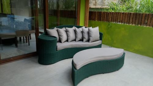 Itacimirim Villa | Villa Tropical PdF Completo com Cozinheira excelente incluida