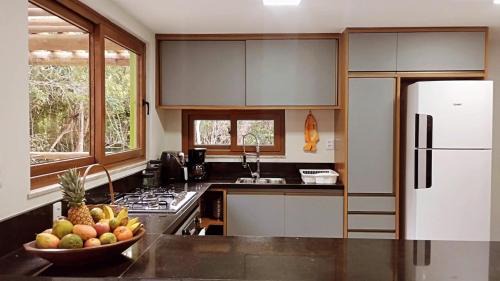 Itacimirim Villa | Villa Tropical PdF Completo com Cozinheira excelente incluida