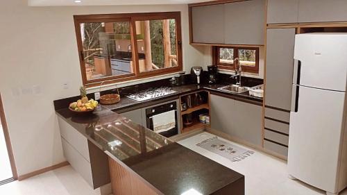 Itacimirim Villa | Villa Tropical PdF Completo com Cozinheira excelente incluida