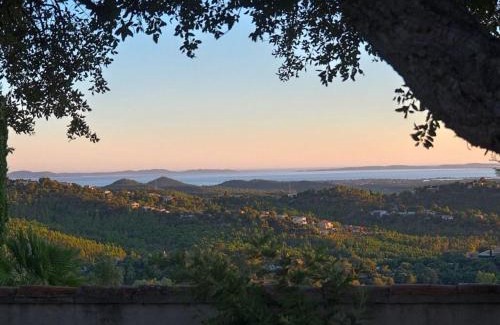 La Londe-les-Maures House | Villa Valcros Comfortable holiday residence