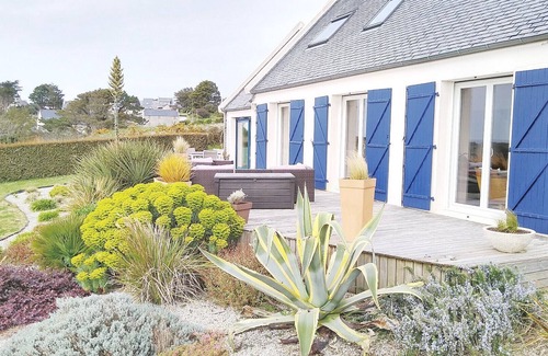 Plouarzel House | Villa vue mer Panoramique sur Ouessant et Plage de Sable à 100m