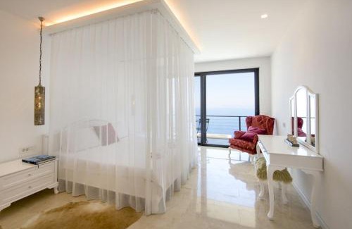 Uzunyurt Villa | Villa White House