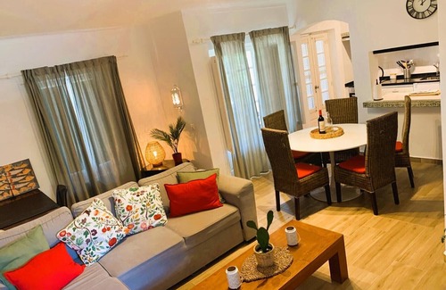 Conceicao e Cabanas de Tavira Ski Chalet | Villa with outdoor spaces