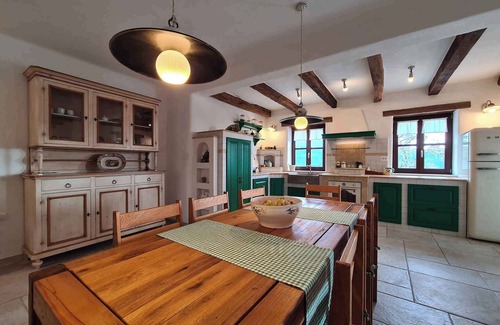 Bartolici Villa | Villa with pool and air conditioning