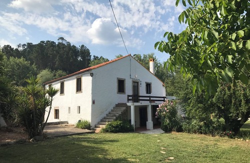 Penela House | Villa with Pool and Adjacent Stream