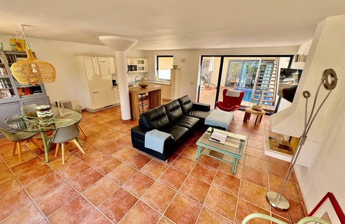 Bahia Calma Villa | Villa with pool approx. 190 sqm, inner courtyard, close to the sea, sea view.