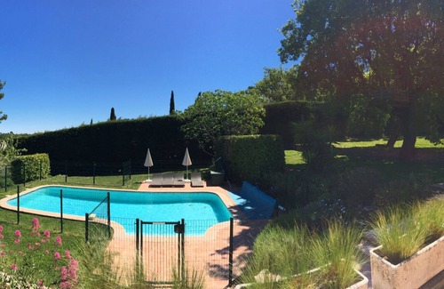 Valbonne House | Villa with Pool in a private domain in Valbonne -