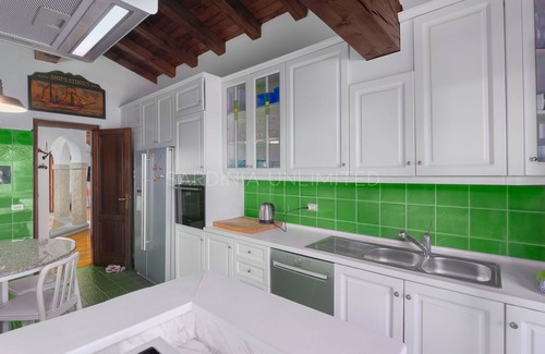 Puntaldia Villa | Villa with pool in Puntaldia: Villa Beth