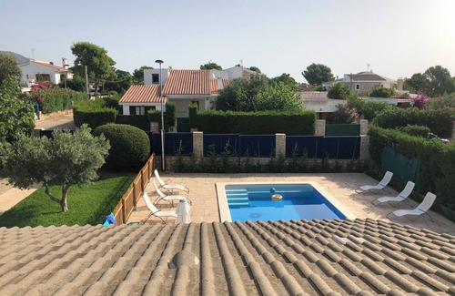 Calafat Villa | Villa with private secured swimming pool, beach at 5min/500m, A/C & FREE Wifi