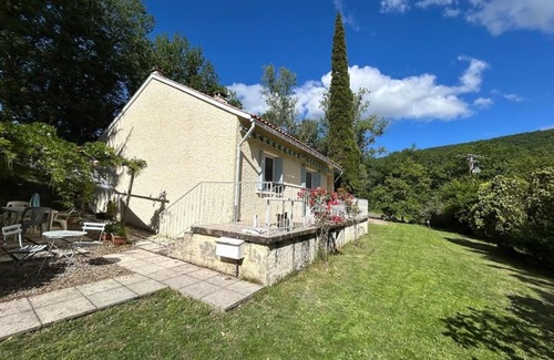 Penne House | Villa with private pool - 4 bedrooms - Near St Antonin Noble Val