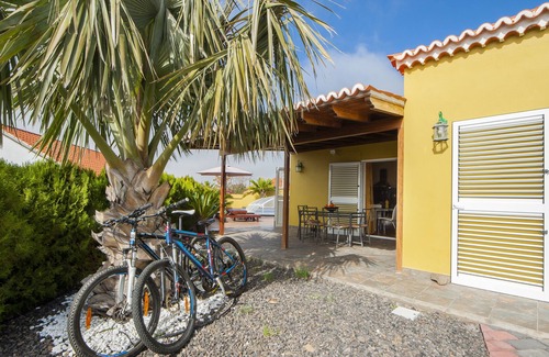 Las Manchas House | Villa with private pool, sauna and 3 bedrooms