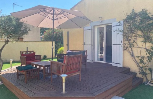 Lunel Villa | Villa with private pool near the beach