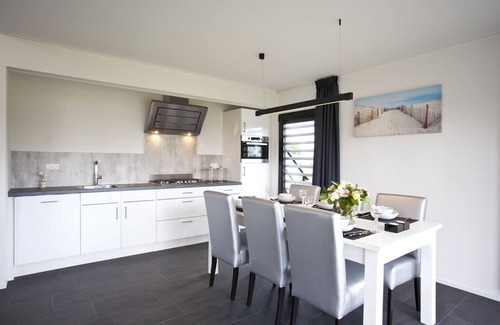 Nijkerk House | Villa with roof terrace near the Veluwemeer