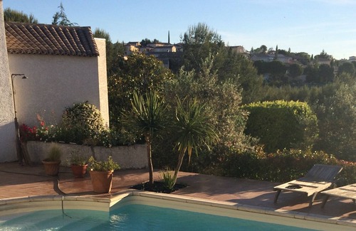 Juvignac Villa | Villa with swimming pool and Mediterranean garden on the Fontcaude golf course