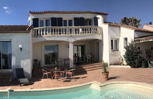 Juvignac Villa | Villa with swimming pool and Mediterranean garden on the Fontcaude golf course