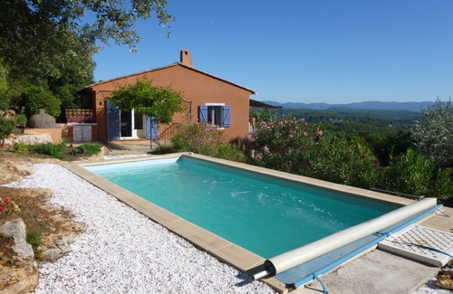 Lorgues Villa | Villa with swimming pool in an authentic village of Center Var (Lorgues)