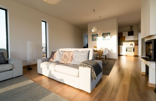 Carrapateira Villa | Villa with swimming pool 800 m from the beach.