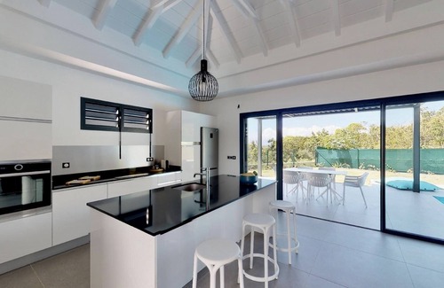 Sainte-Anne Villa | Villa Wow - Deluxe-Private Bathroom-Sea View