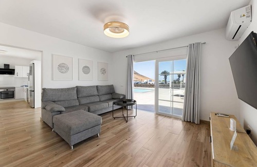 Yaiza Villa | Villa Yaiza Secret 1